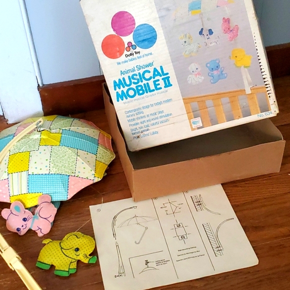 VTG Nursery Musical Mobile Crib Mount Or Wall Toy Decor Baby Elephant Kitty Pup - Picture 16 of 16